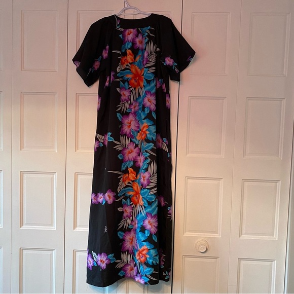Vintage Hawaiian house dress beach cover up - Picture 2 of 11